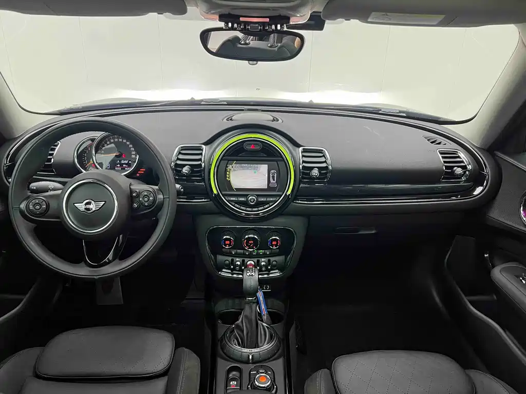 MINI Clubman 2016 Facelift 1.5T Cooper Connoisseur Edition