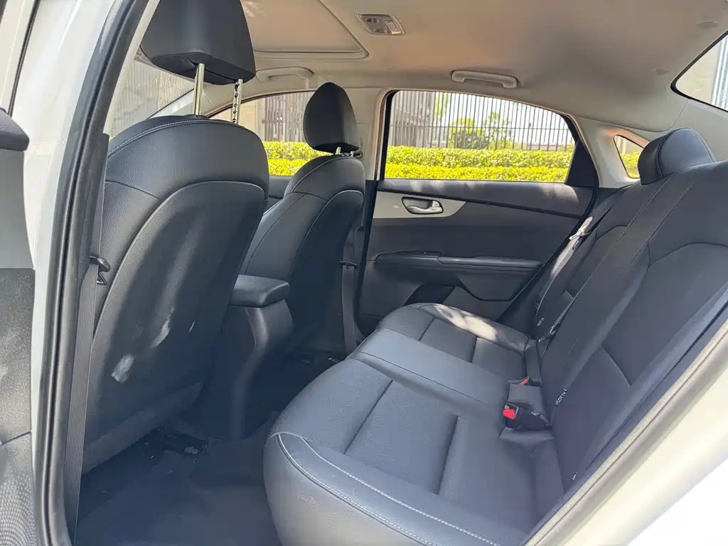 Kia K3 2021 1.5L CVT Fashion Edition