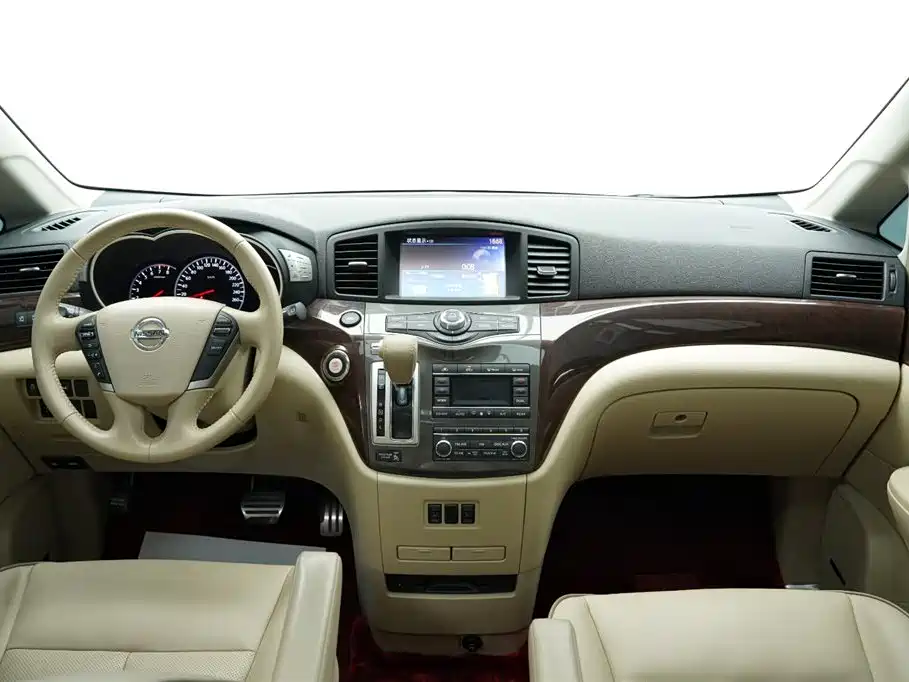 Quest 2015 3.5L SL