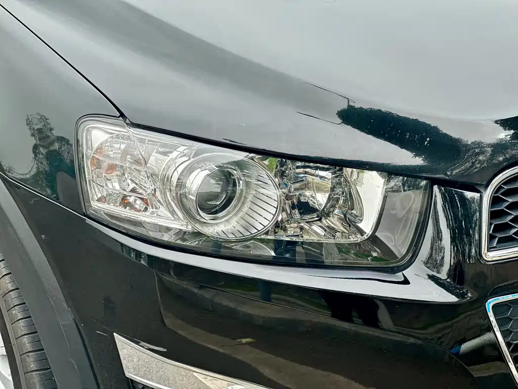 Chevrolet Captiva 2014 2.4L AWD Flagship Edition 7-Seater