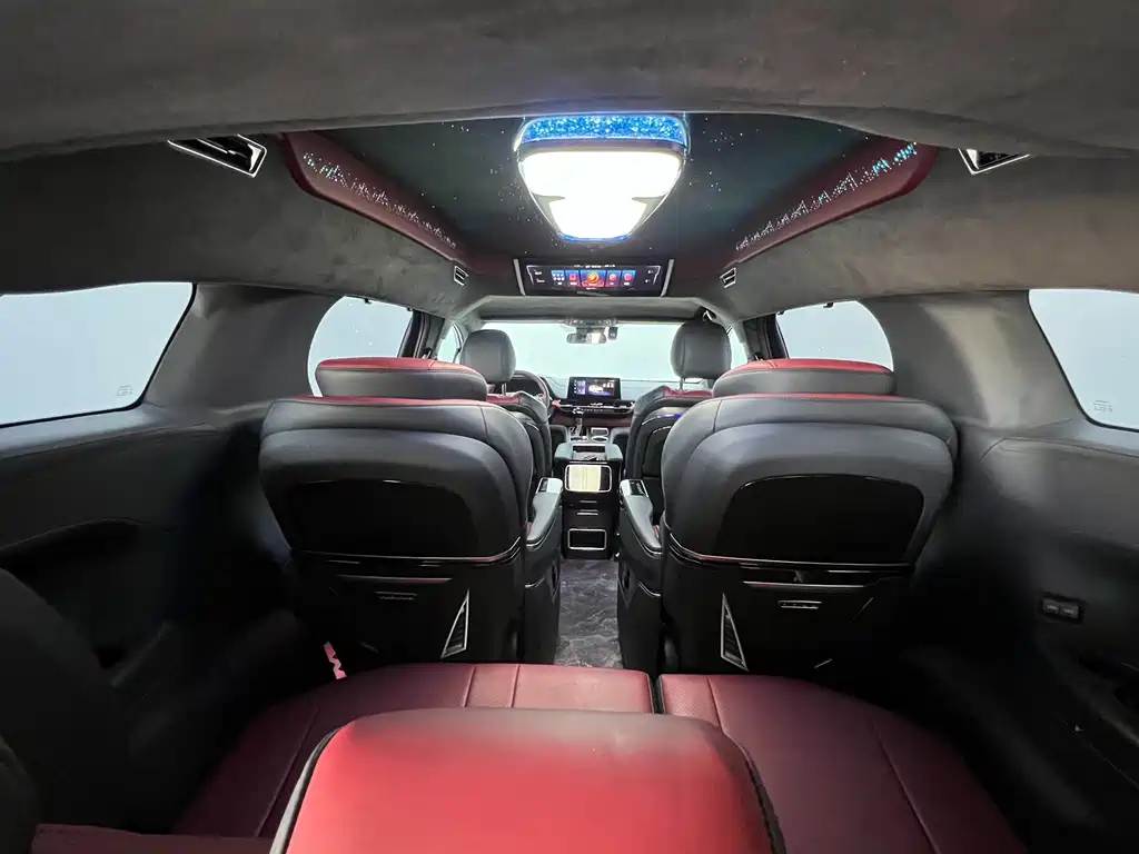 Toyota Sienna 2024 2.5L Hybrid Premium Edition