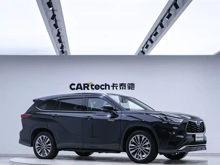Toyota Highlander 2022 Hybrid 2.5L AWD Supreme Edition 7-Seater