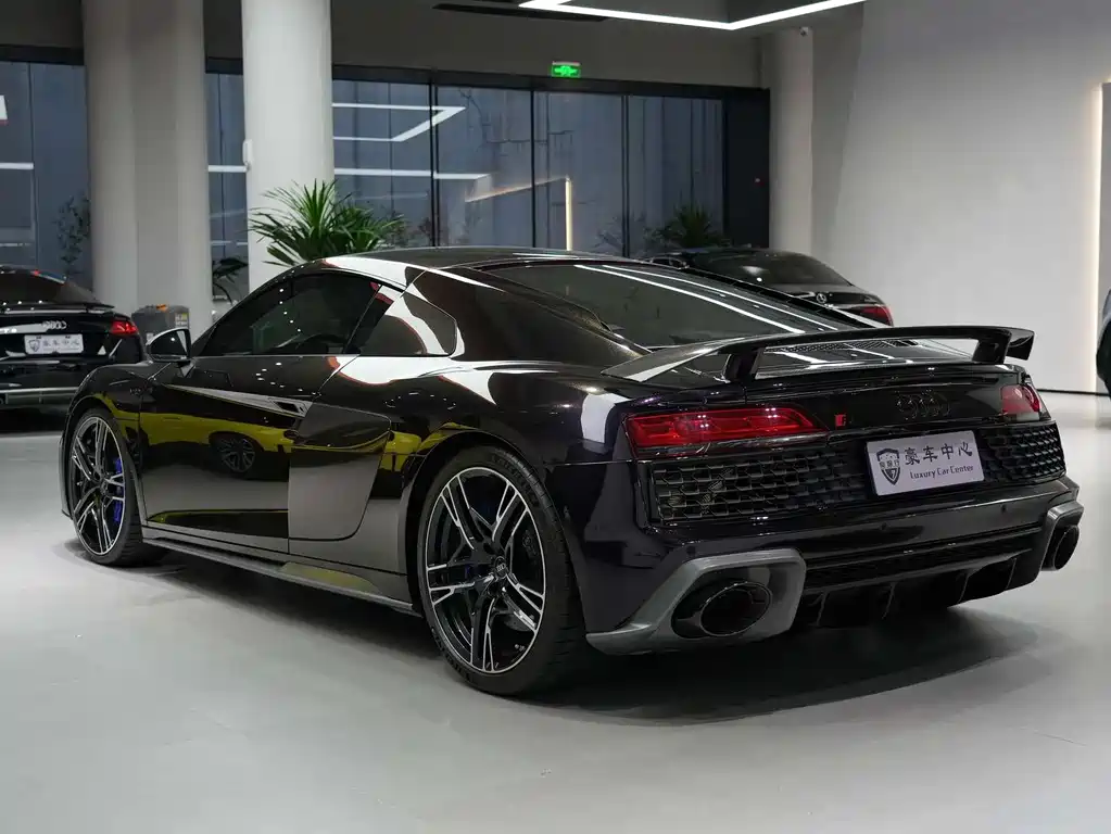 Audi R8 2022 V10 Coupe performance