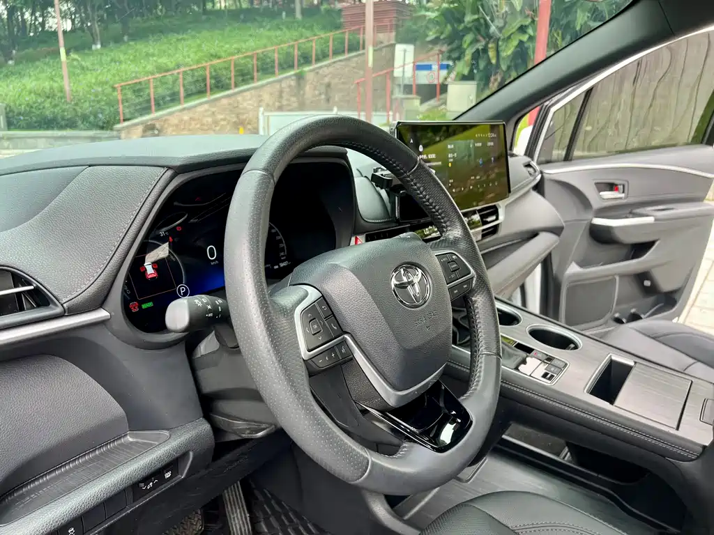 Sienna 2021 2.5L Hybrid Supreme Edition