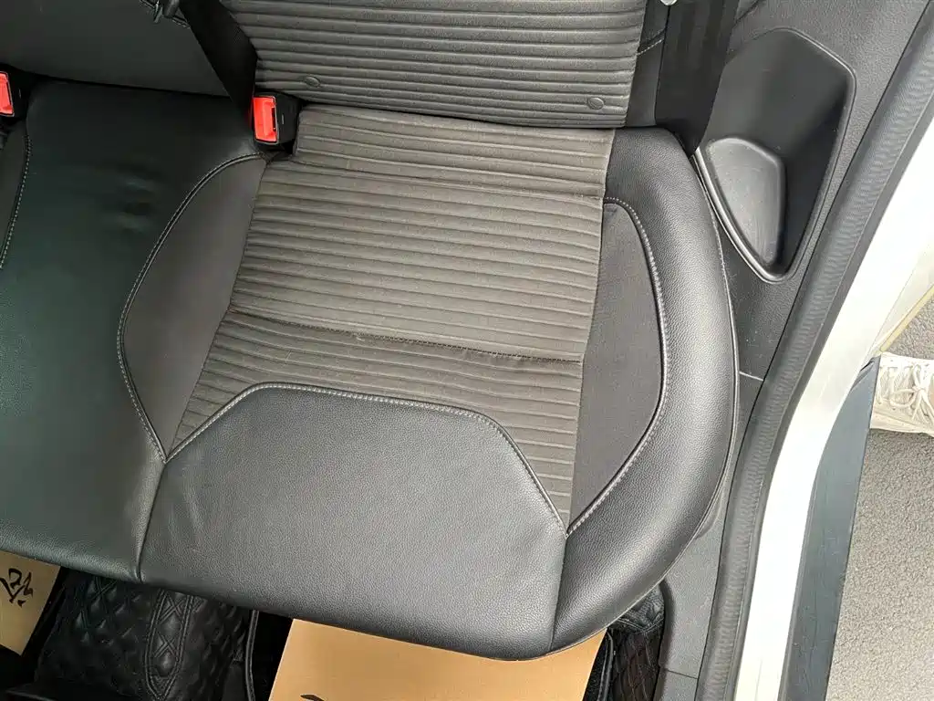 Ford Focus 2015 Hatchback EcoBoost 180 Automatic Elite