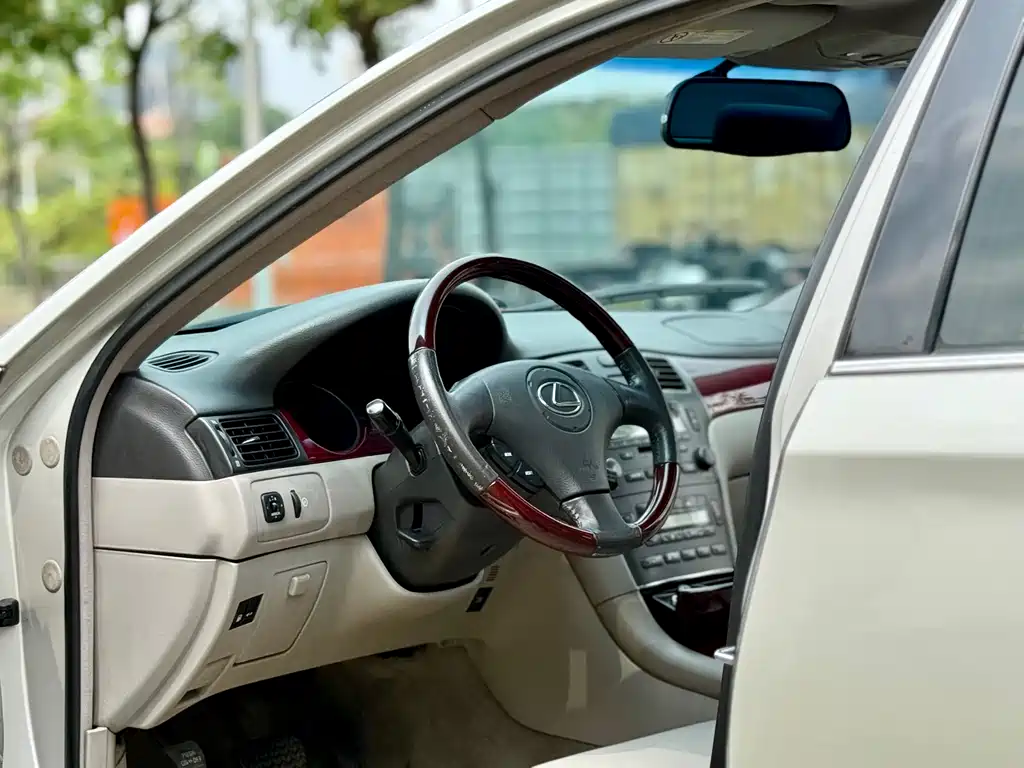 Lexus ES 2004 300