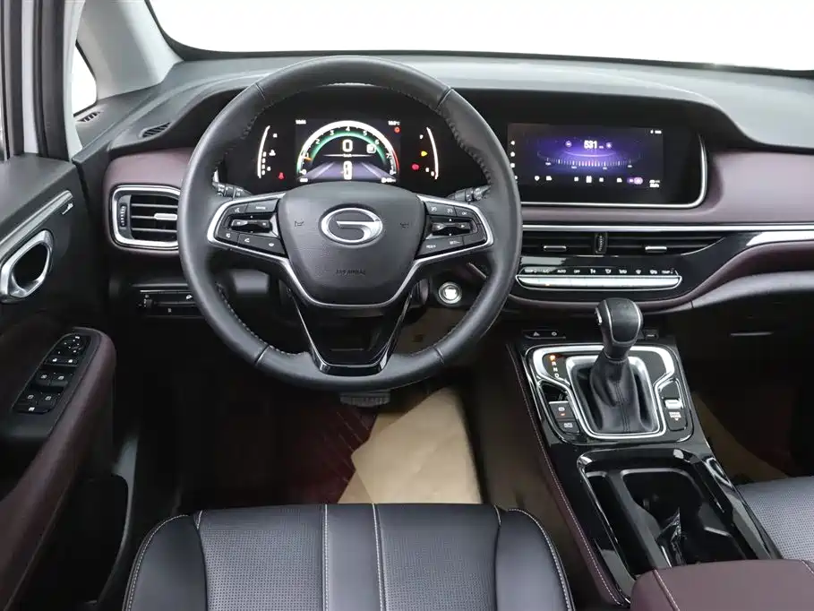 GAC Trumpchi M6 2023 PRO 270T DCT Luxury Edition