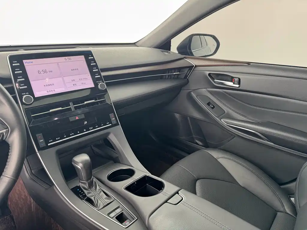 Toyota Avalon 2019 2.0L XLE China VI