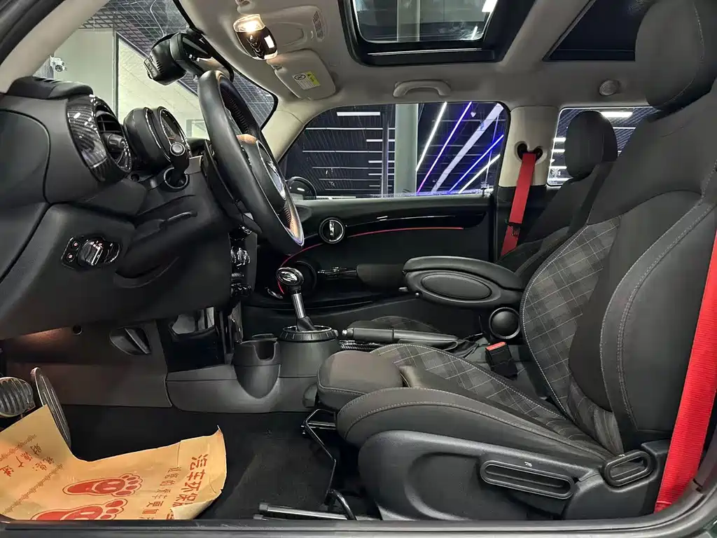 MINI Cooper S 2.0T (2016)