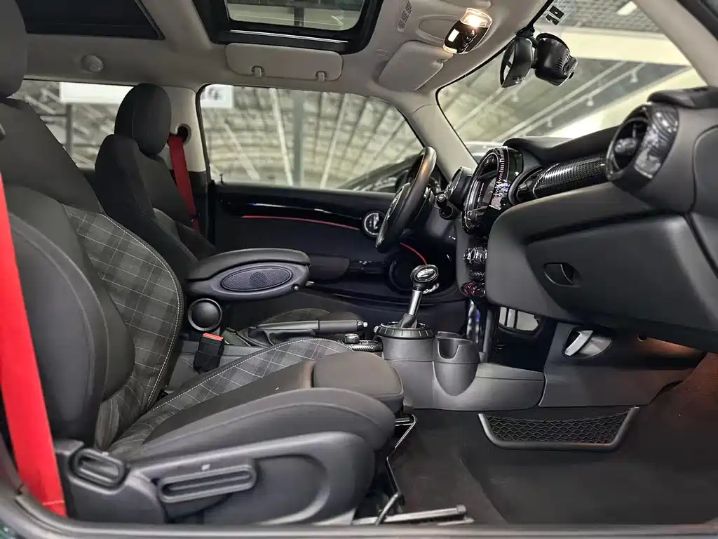MINI Cooper S 2.0T (2016)
