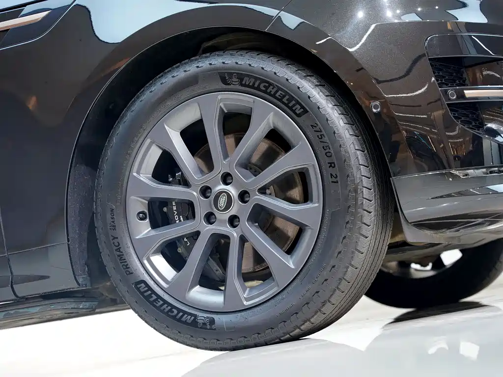 Range Rover Sport 2024 400PS Dynamic SE