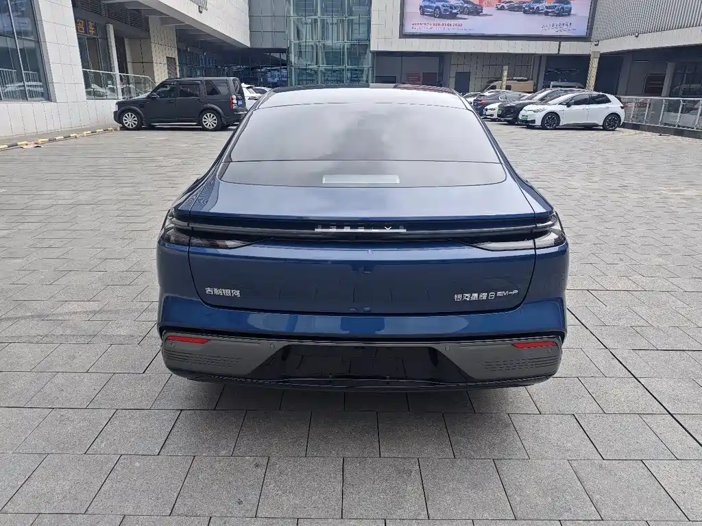 Geely Galaxy Xingyao 8 2025 130km EM-P Starship Edition