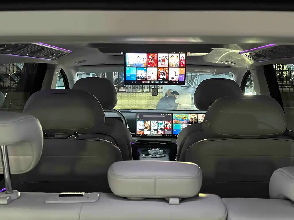 Voyah Dreamer 2025 PHEV AWD Flagship Kunpeng Edition