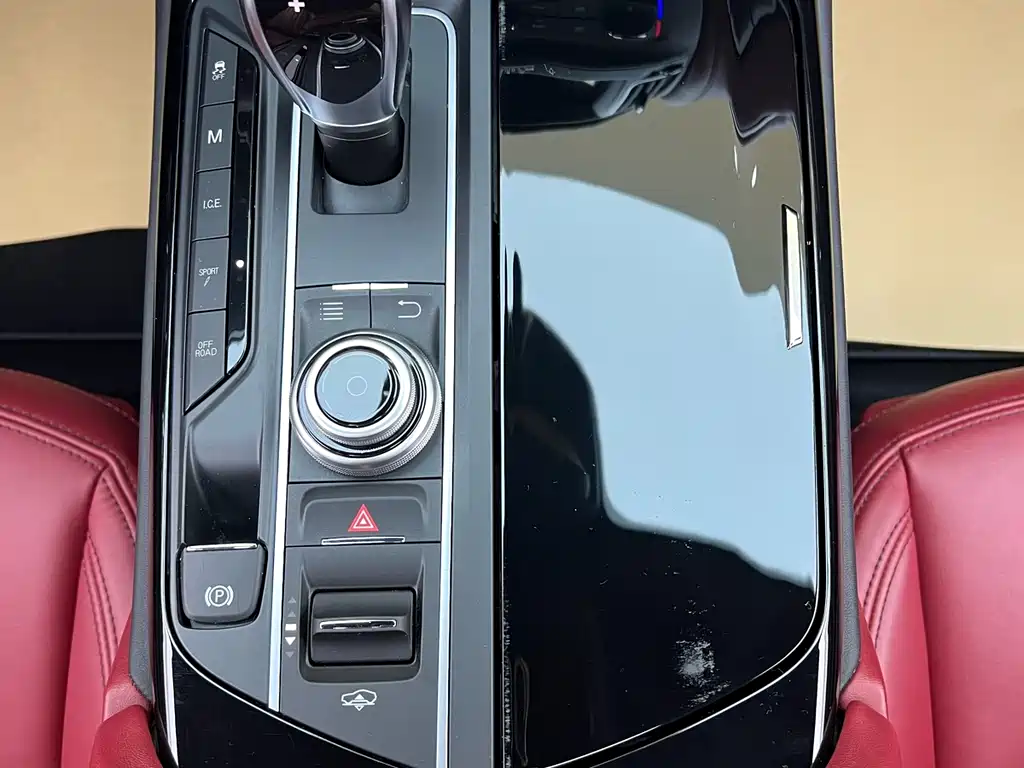 Maserati Levante 2018 3.0T Standard Edition