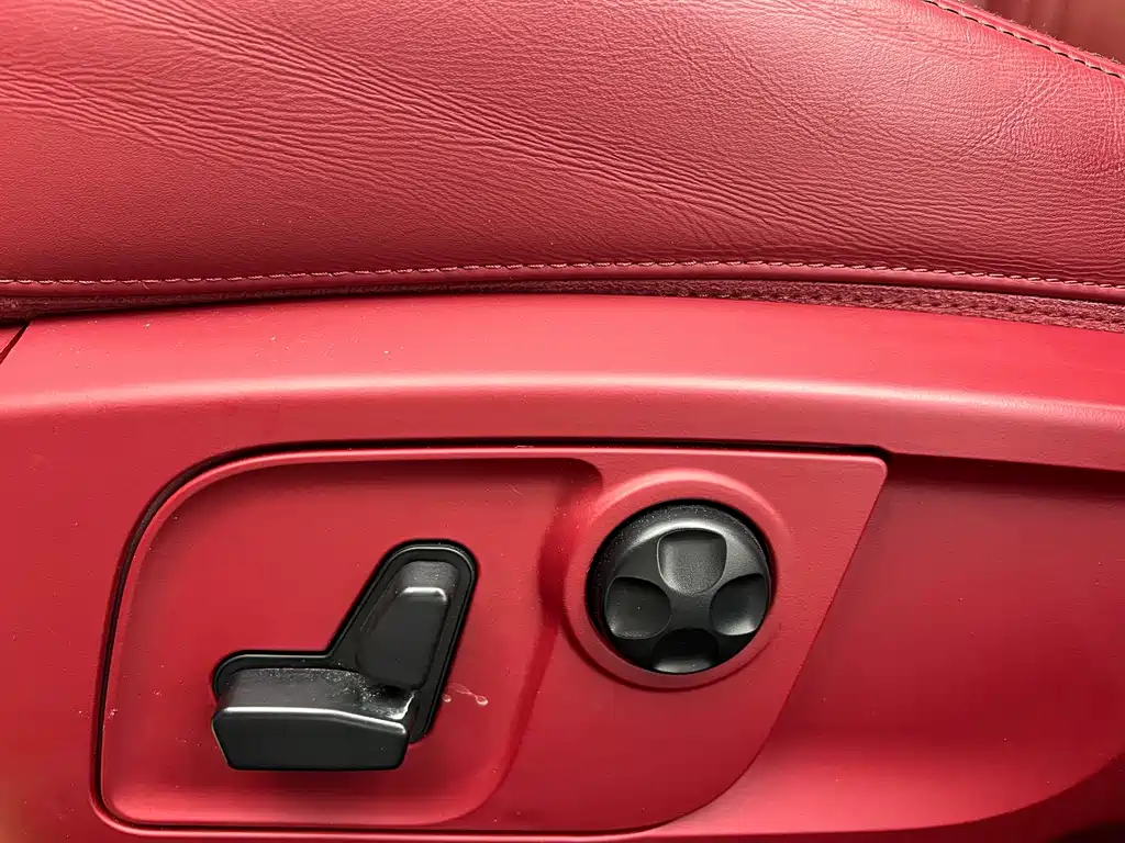 Maserati Levante 2018 3.0T Standard Edition