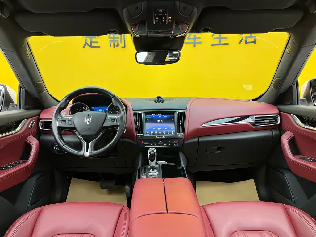 Maserati Levante 2018 3.0T Standard Edition