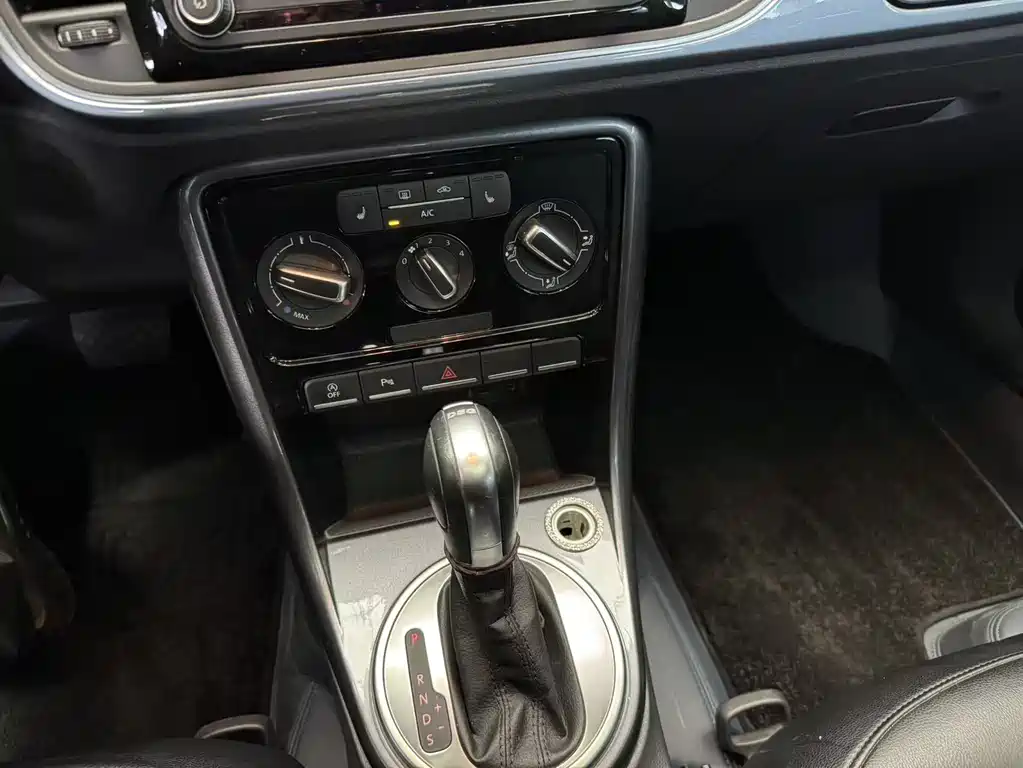 Volkswagen Beetle 2018 180TSI Shang Le
