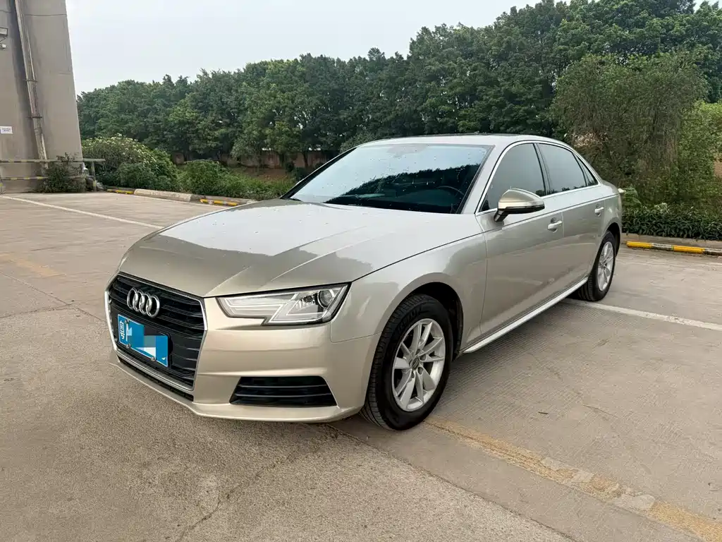 Audi A4L 2017 40 TFSI