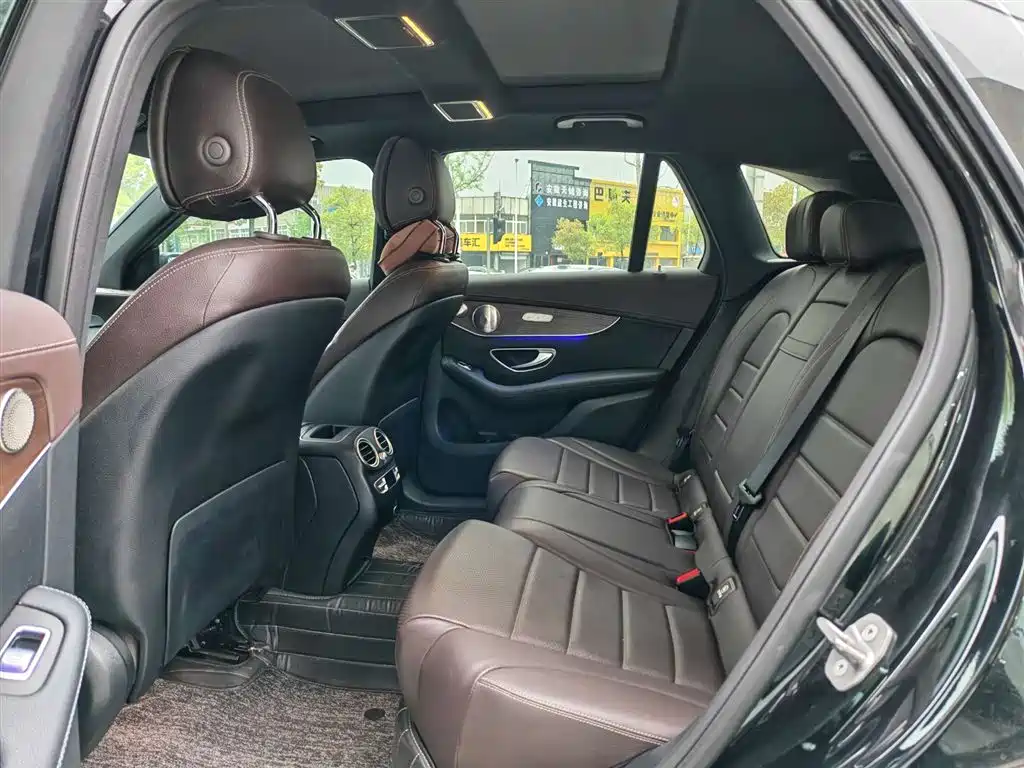 Mercedes-Benz GLC 300 L 4MATIC Dynamic