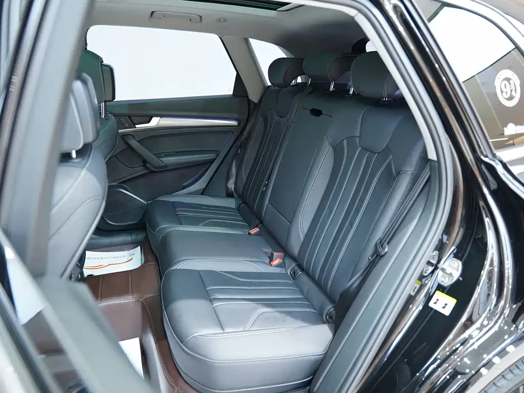 Audi Q5L 2022 Facelift 40 TFSI Luxury Dynamic Edition