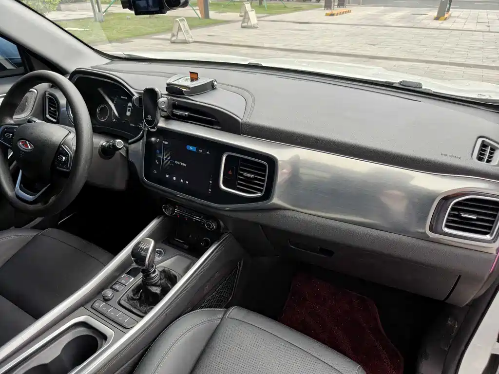 Chery Tiggo 8 2018 1.5TCI Manual Luxury Edition 5-Seater