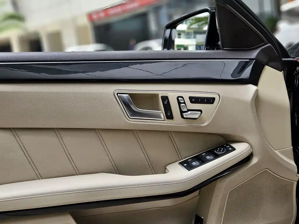 Mercedes-Benz E-Class 2014 Facelift E 260 L Sport