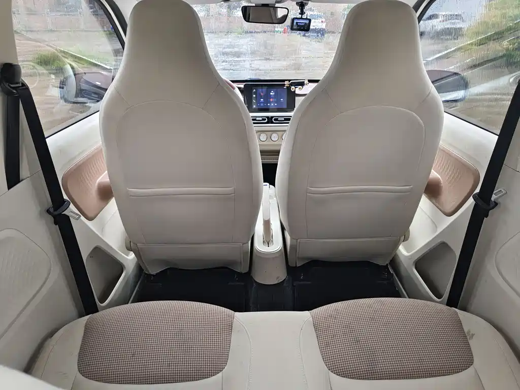 Hongguang MINIEV 2024 Third Generation 215km Advanced Edition