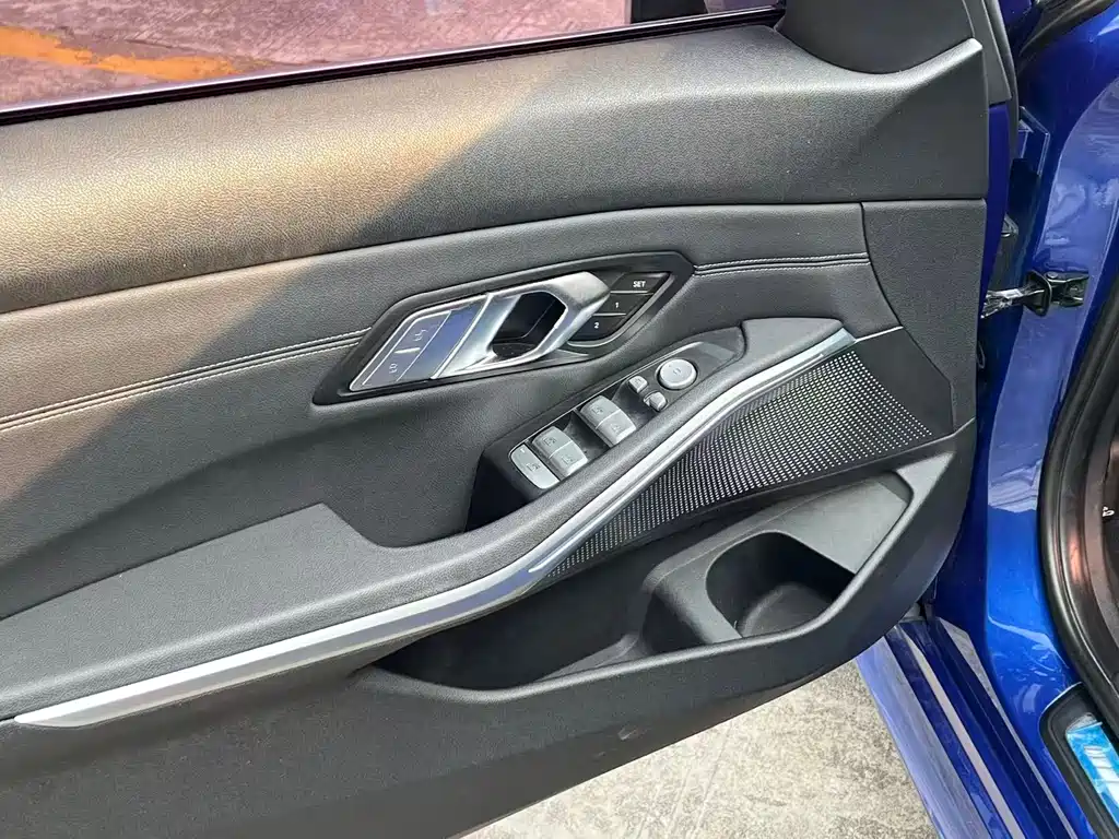 BMW 3 Series 2020 325Li M Sport Package