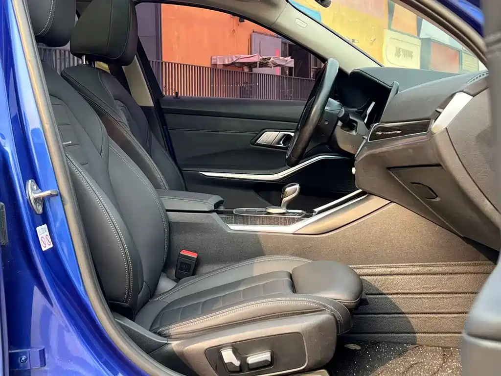 BMW 3 Series 2020 325Li M Sport Package