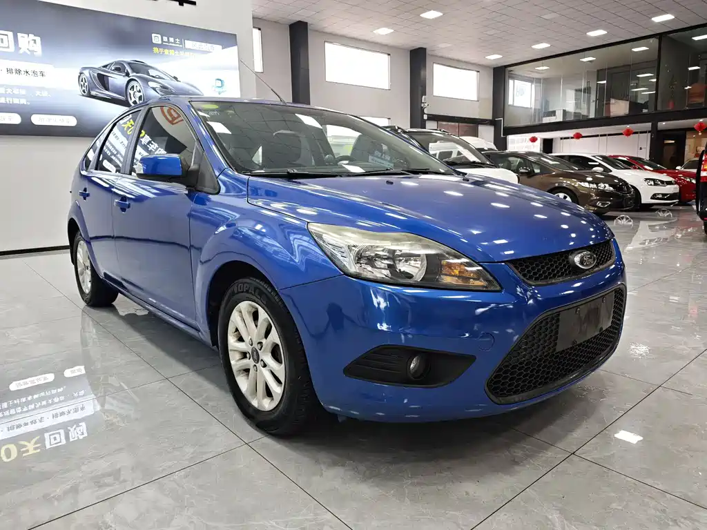Ford Focus 2013 Hatchback Classic 1.8L Automatic Million Commemorative Edition