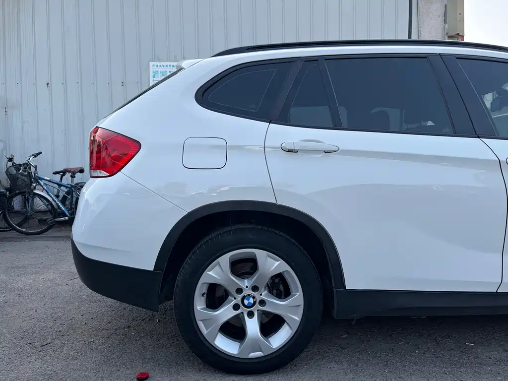 BMW X1 2012 sDrive18i Fashion Edition
