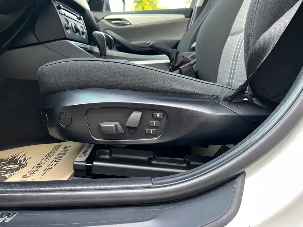 BMW X1 2012 sDrive18i Fashion Edition