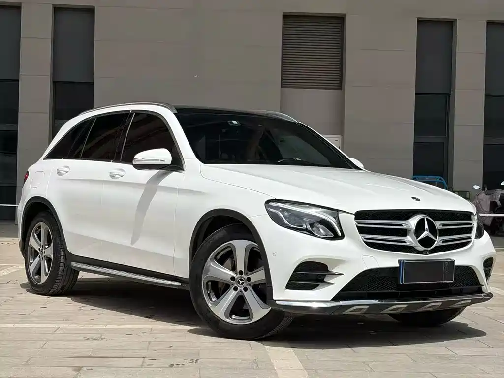 Mercedes-Benz GLC 2017 GLC 260 4MATIC Luxury