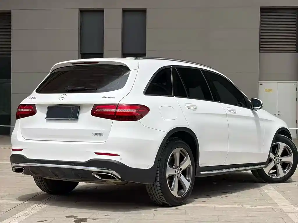 Mercedes-Benz GLC 2017 GLC 260 4MATIC Luxury