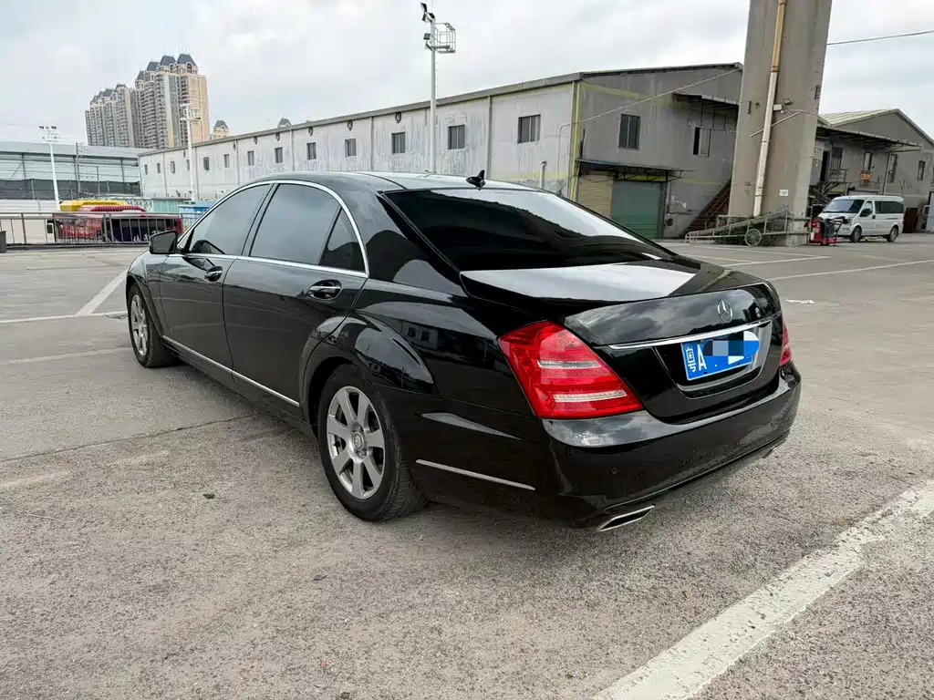 Mercedes-Benz S-Class 2010 S 300 L Luxury