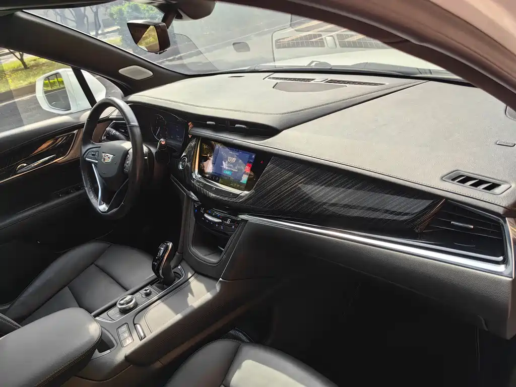 Cadillac XT6 2022 2.0T 7-Seater AWD Luxury