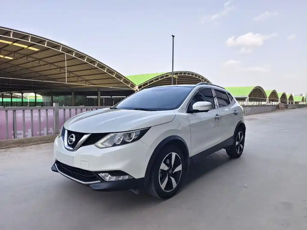Nissan Qashqai 2017 2.0L CVT Luxury Edition China V