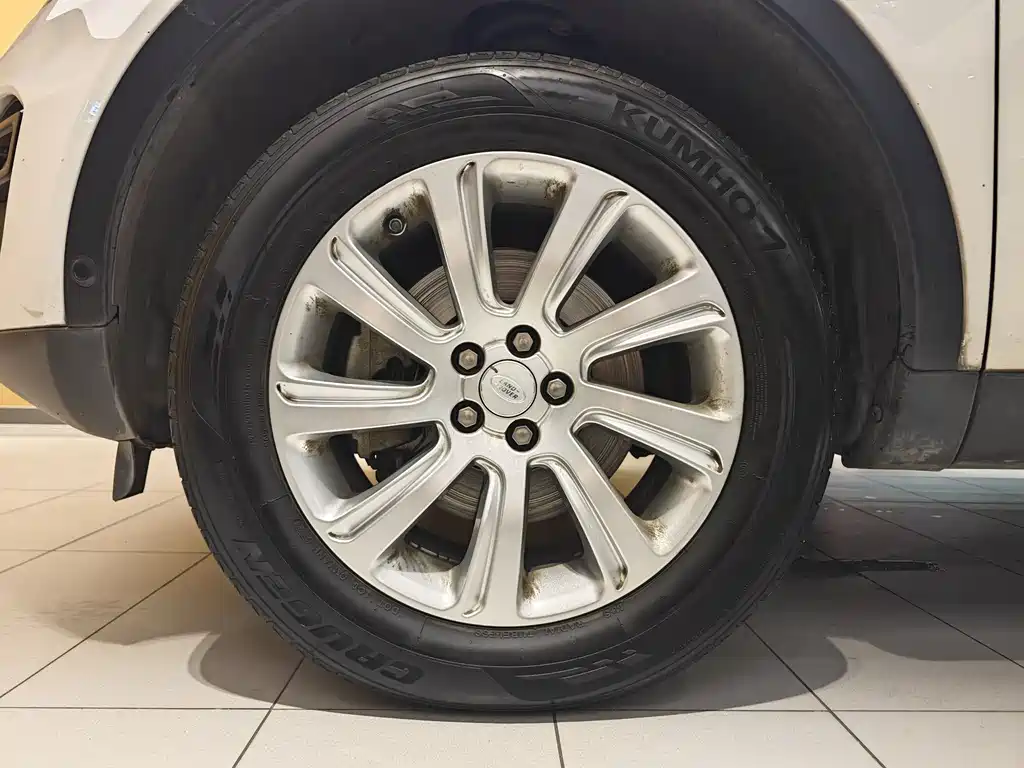 Land Rover Discovery Sport 2019 240PS SE