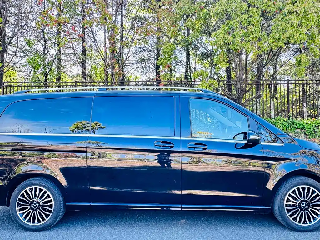 Mercedes-Benz V-Class 2017 V 260 L Exclusive Long Wheelbase