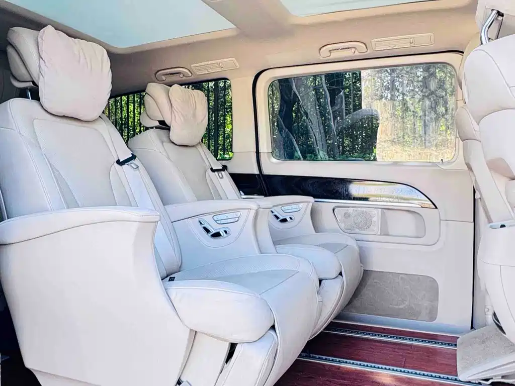 Mercedes-Benz V-Class 2017 V 260 L Exclusive Long Wheelbase