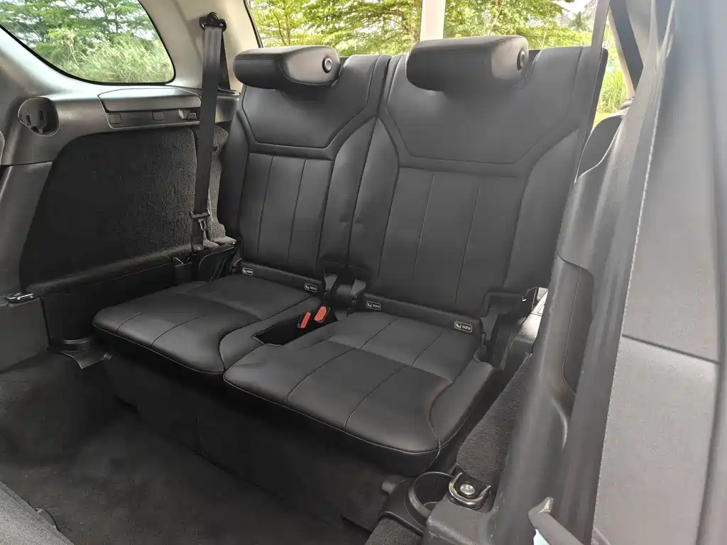 Land Rover Discovery 2017 3.0 SC V6 SE