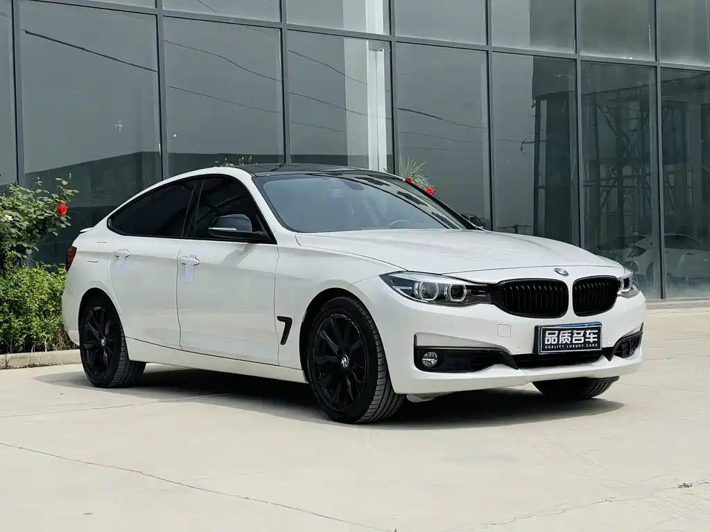 BMW 3 Series GT 2019 320i Fashion Edition
