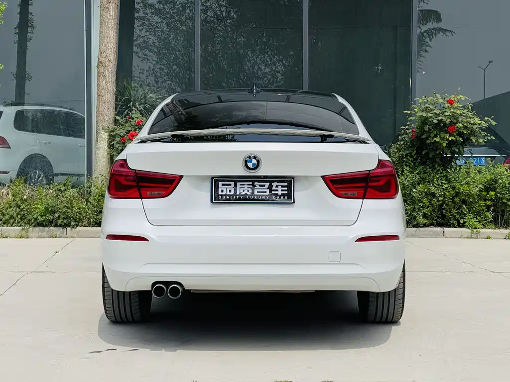 BMW 3 Series GT 2019 320i Fashion Edition