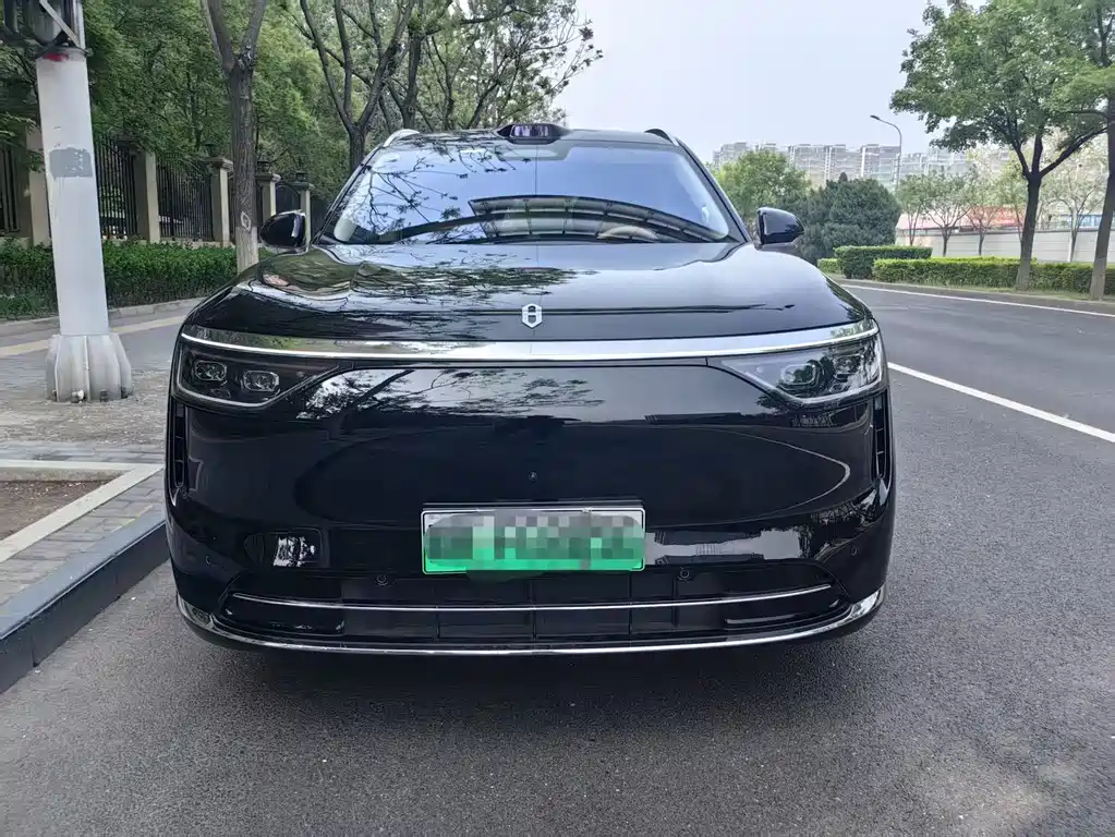 AITO M8 2025 EREV Ultra 53.4kWh 6-Seater 192-Line LiDAR