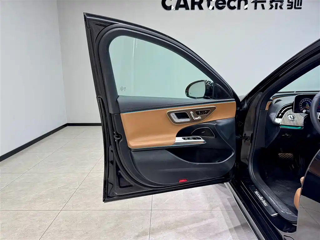 Mercedes-Benz E-Class 2025 Facelift E 300 L Fashion Edition