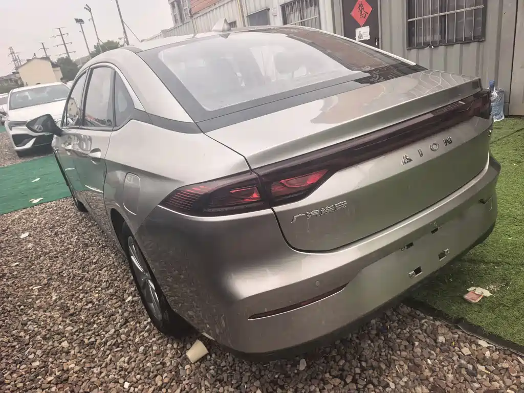 AION S 2022 Mei 580