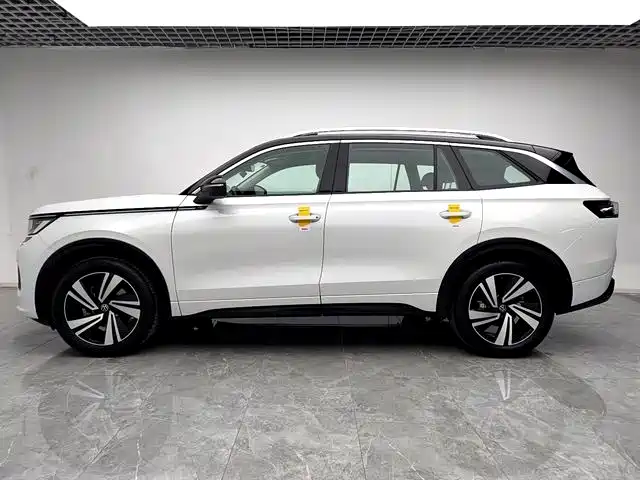 Volkswagen Tavendor 2023 380TSI AWD R-Line Touring Edition