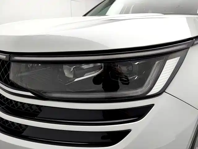 Volkswagen Tavendor 2023 380TSI AWD R-Line Touring Edition