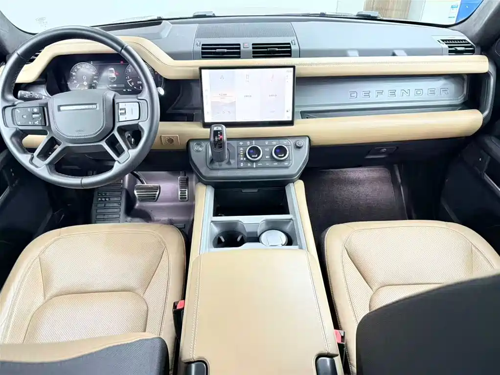 Land Rover Defender 2025 110 3.0T P400 X
