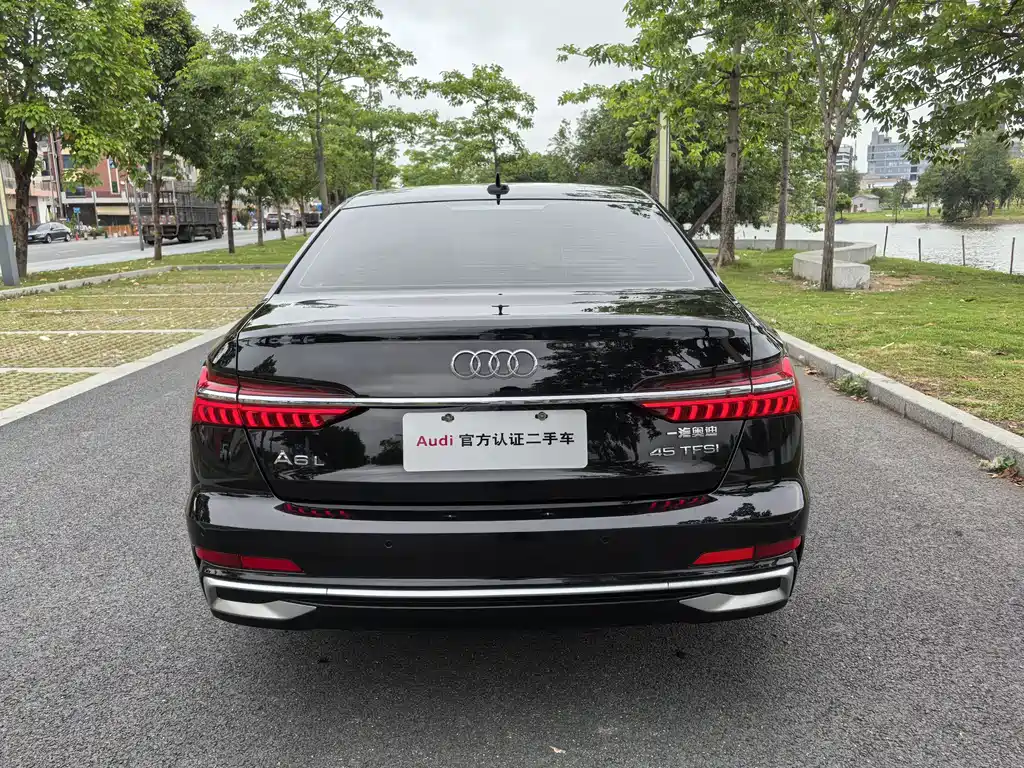 Audi A6L 2024 45 TFSI Zhenxuan Dynamic Edition